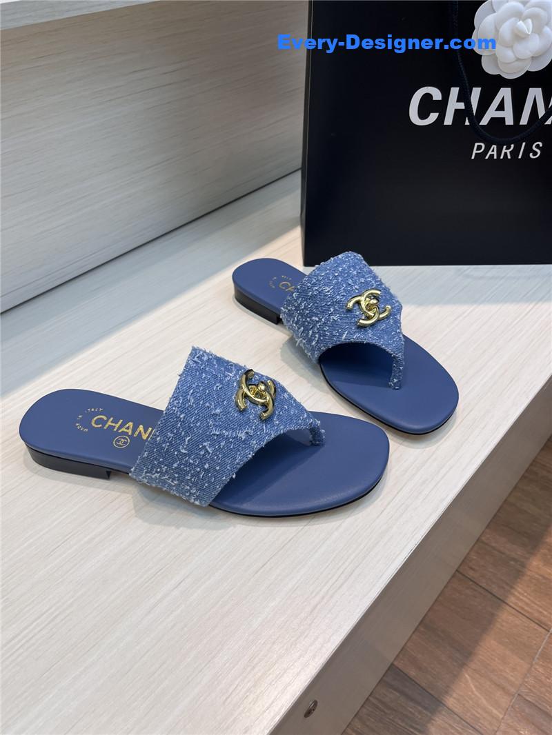 CC flip flops flip flops