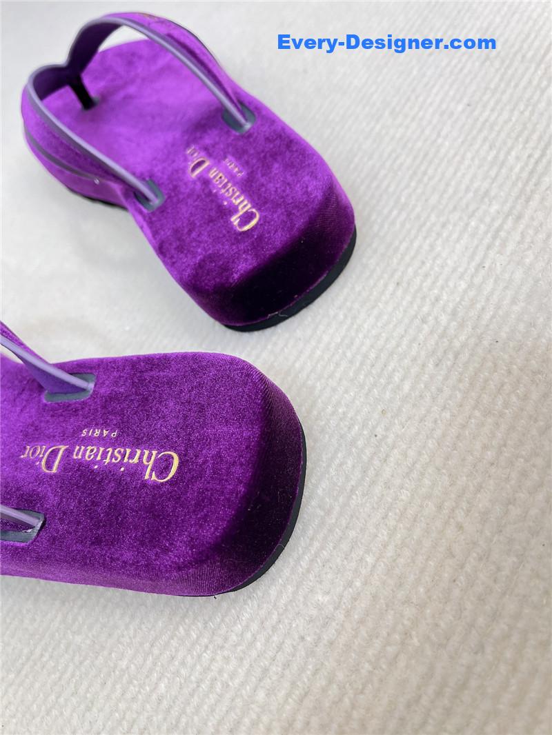 D10r new flip flops