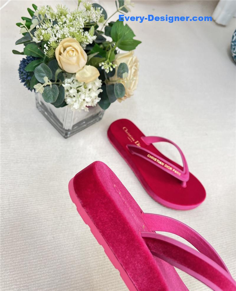 D10r new flip flops