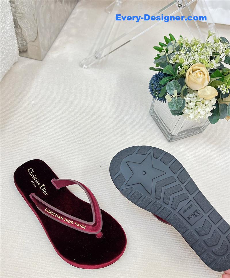 D10r new flip flops