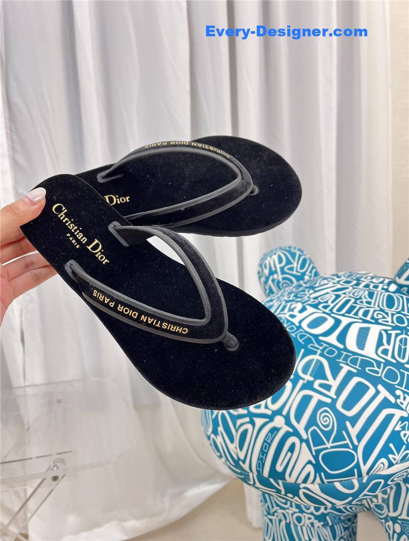 D10r new flip flops