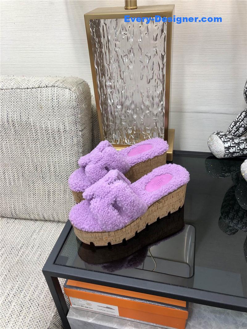 H**me5 teddy fur slippers