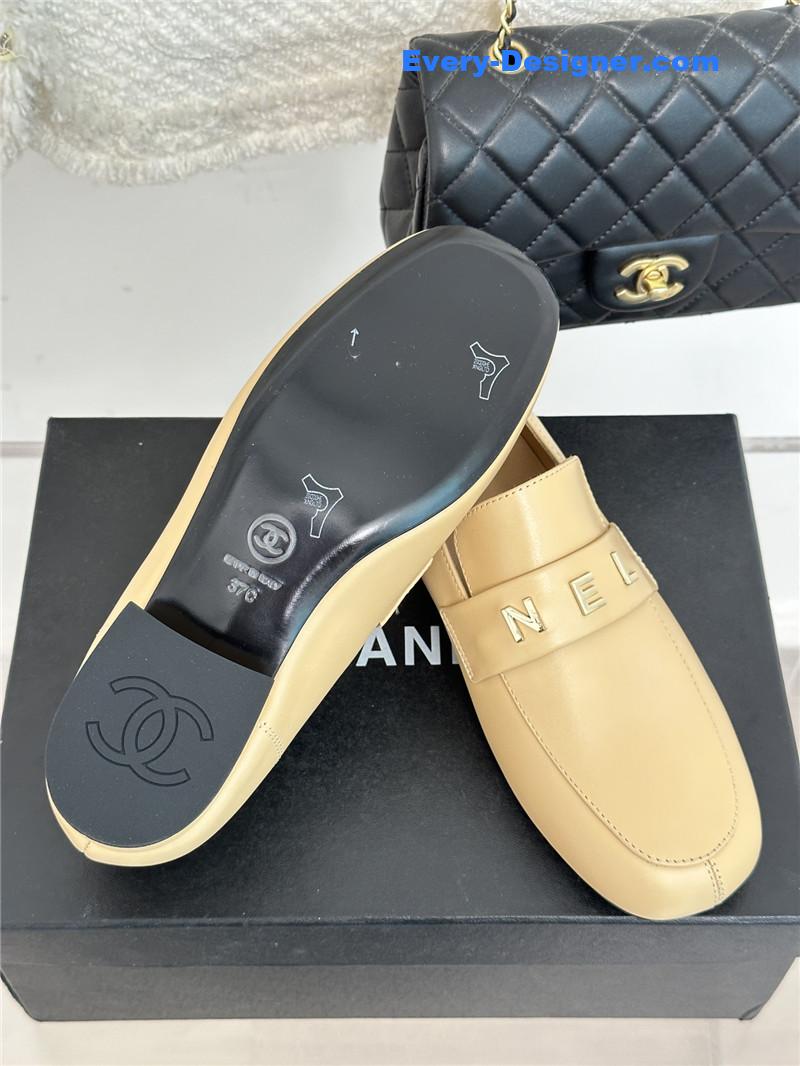 CC double C letter buckle square head chunky loafers