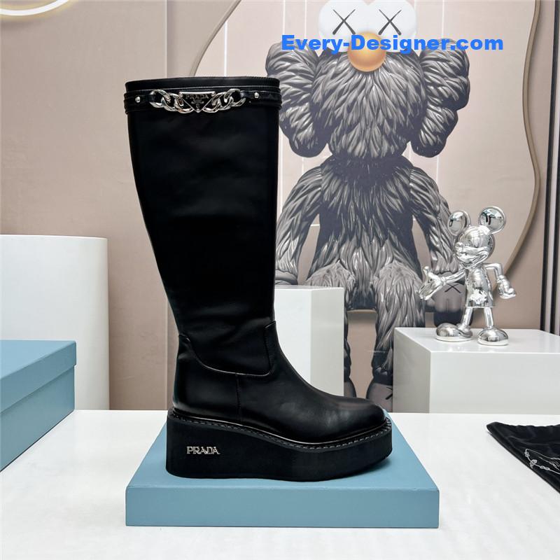 Pra*a round toe chain buckle platform boots