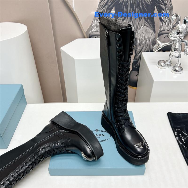 Pra*a round toe platform lace-up boots