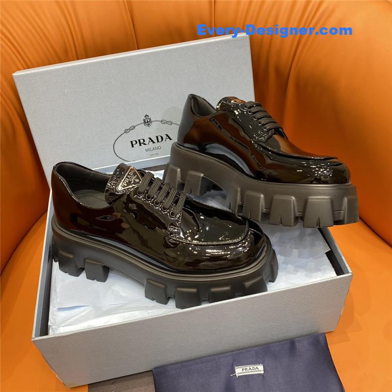Pra*a triangle logo lace-up loafers