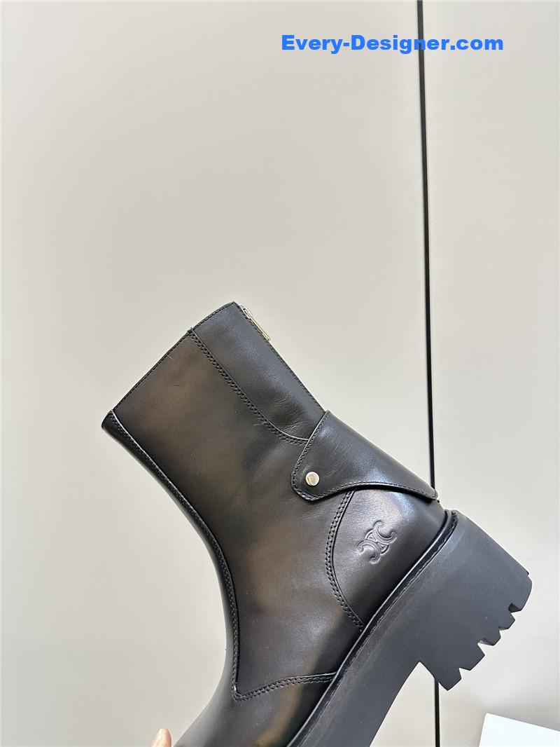 Ce1i*e platform boots