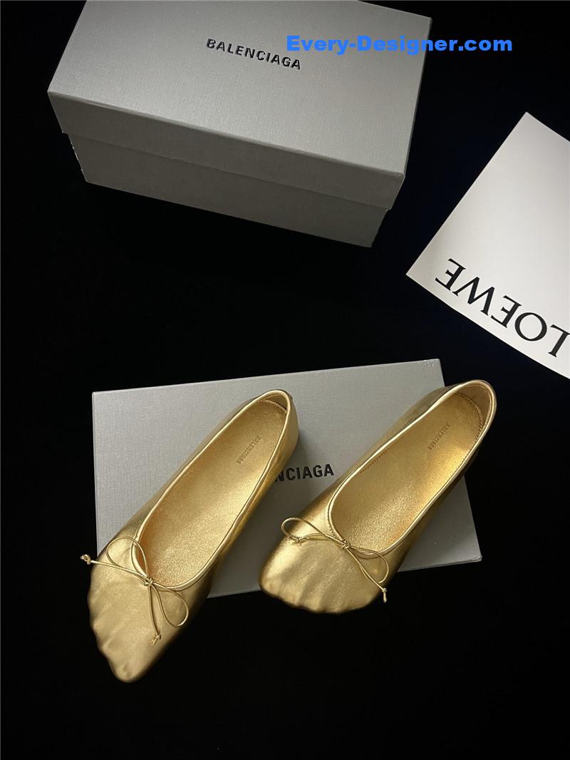 Ba1en*iaga fall/winter show toe ballerinas