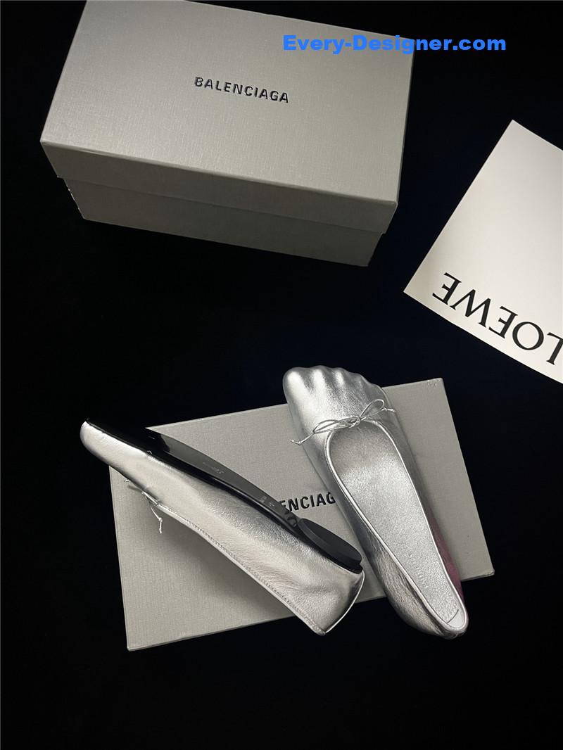Ba1en*iaga fall/winter show toe ballerinas