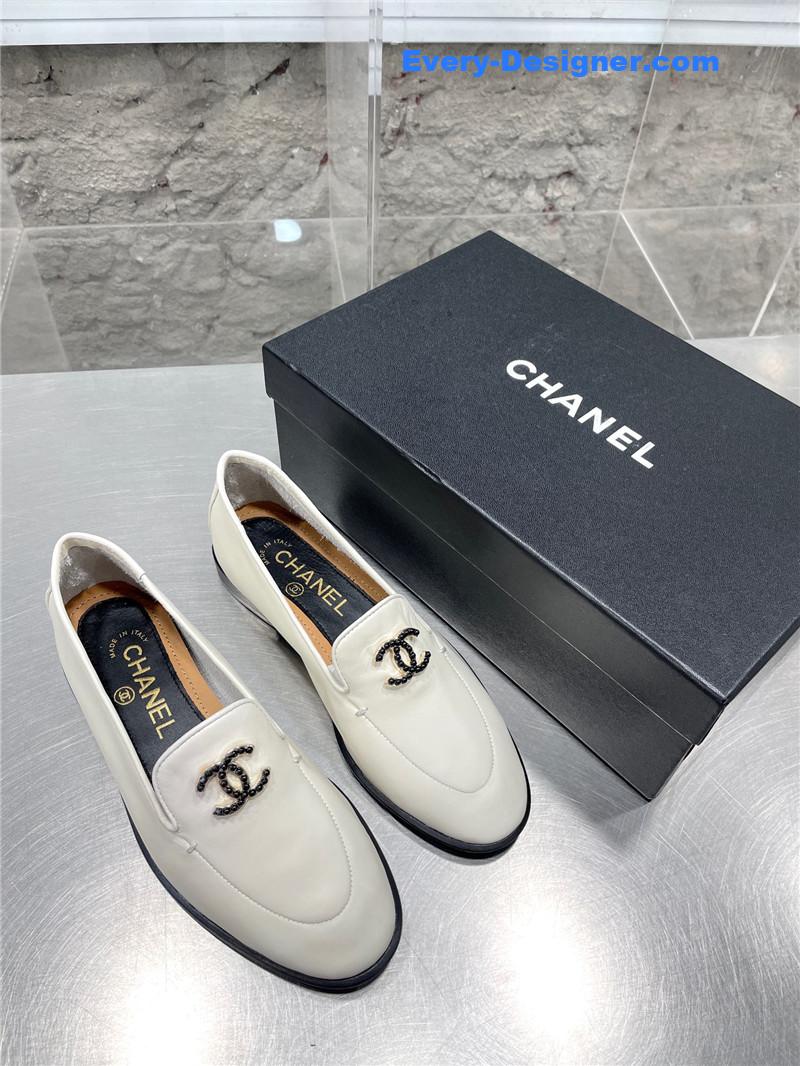 CC new low heel loafers