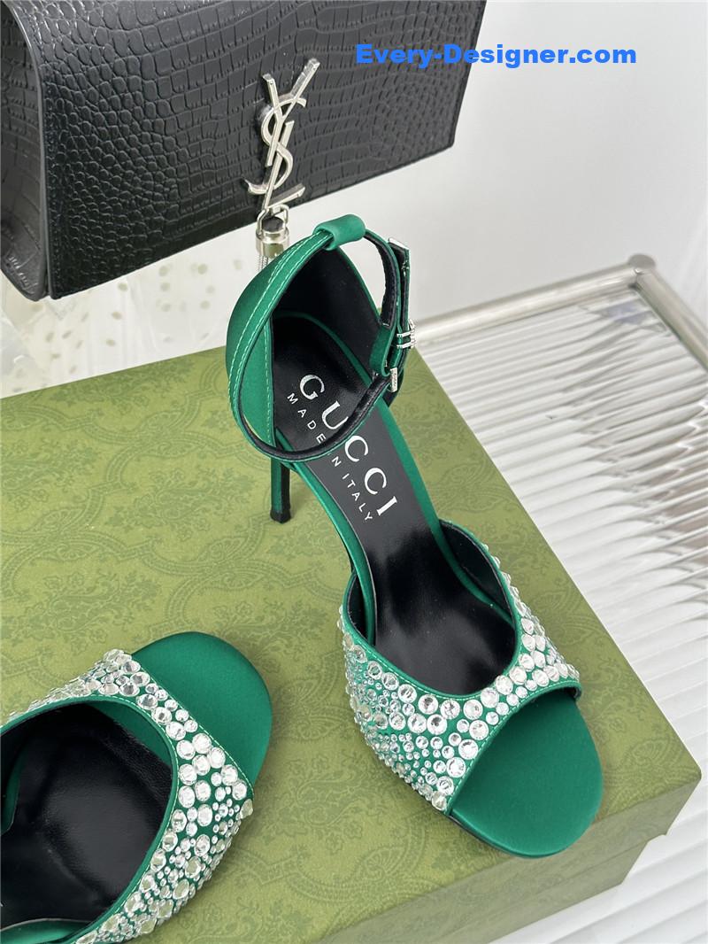 Gvc*1 rhinestone slippers sandals