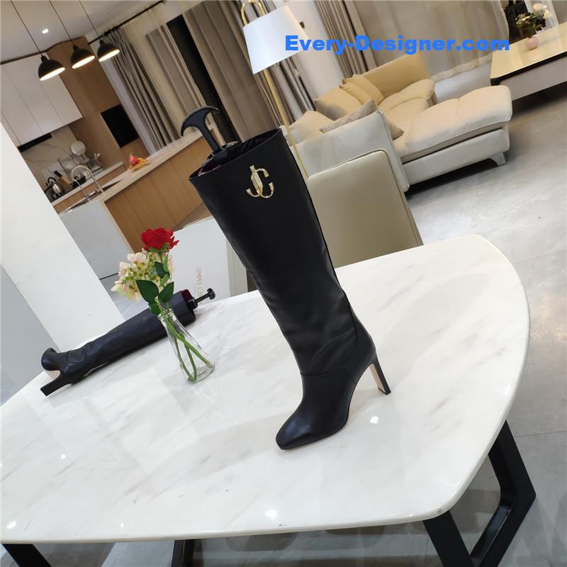 J1m*y Ch00 signature jc buckle chunky heel leather boots