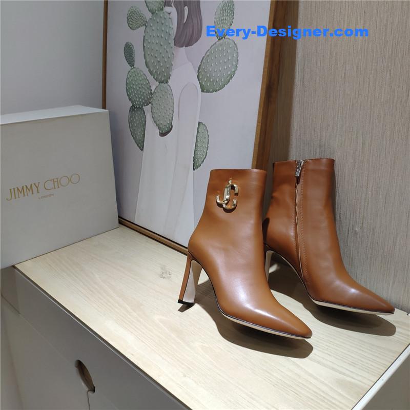 J1m*y Ch00 signature jc buckle chunky heel leather boots