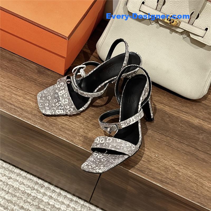 H**me5 glamor sandals