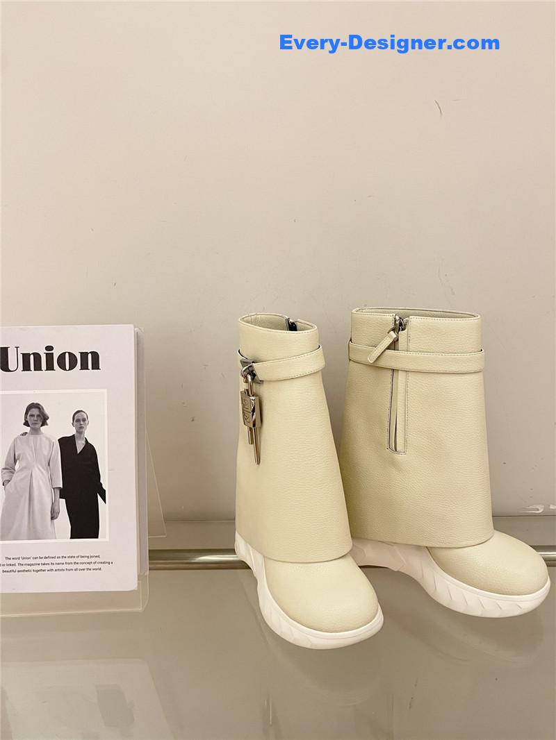 Givenchy Autumn/Winter Trendy Shark Boots