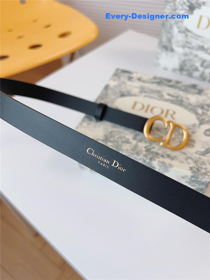 D10r saddle belt
