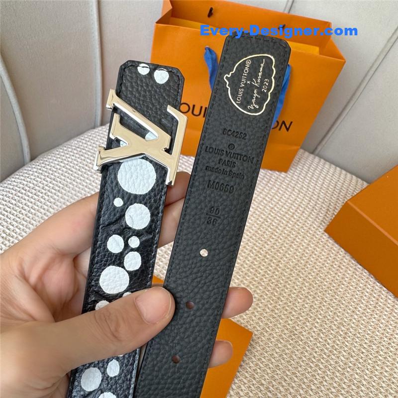 l0vis Vvtt0n lv polka dot print belt