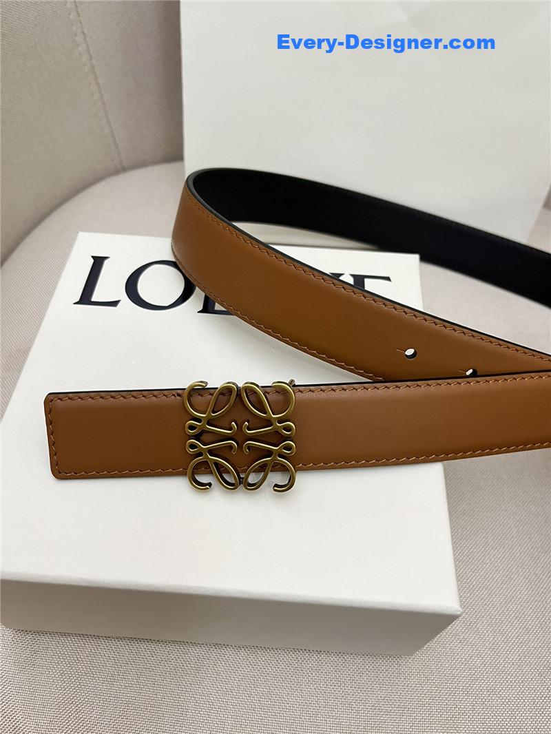 L0ew* simple and versatile belt