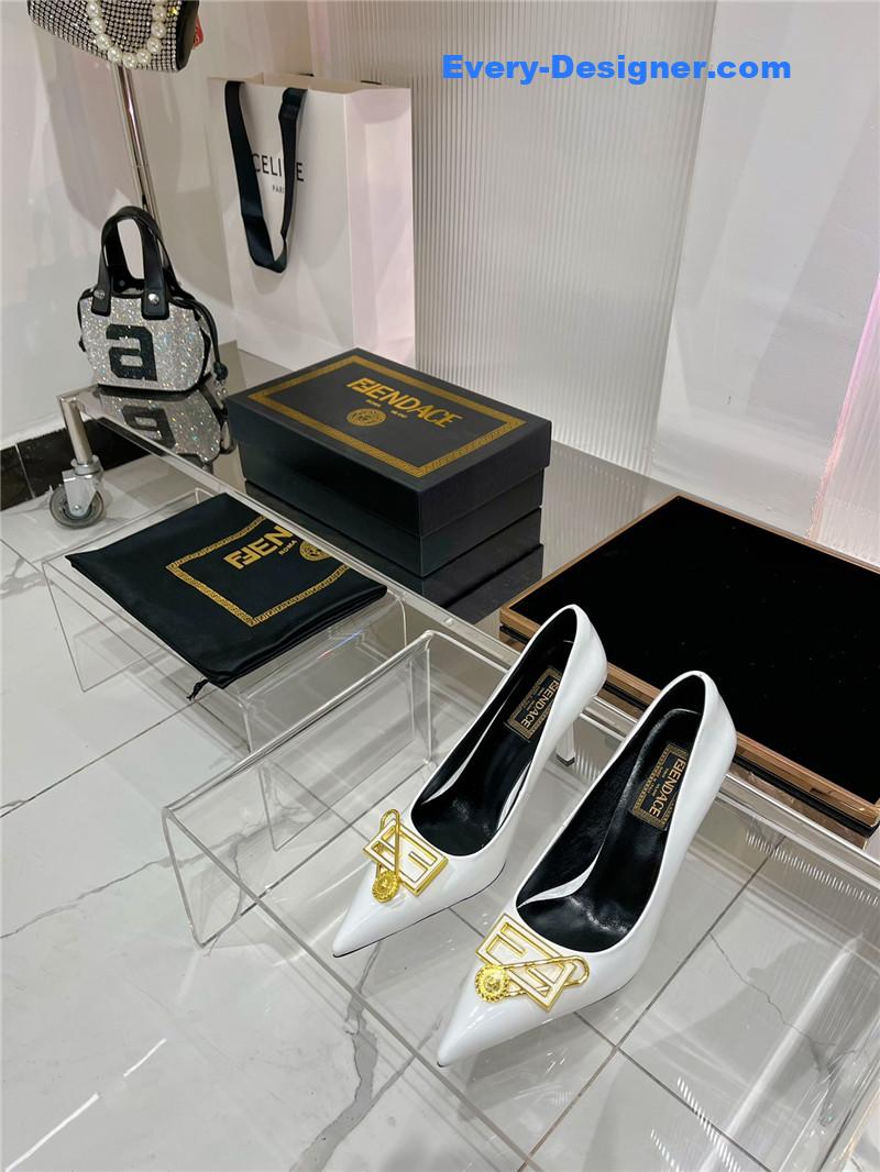 Versace simple temperament high heels