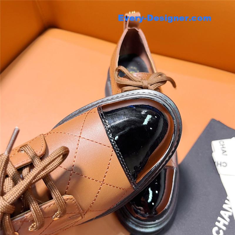 CC classic double C letter logo loafers