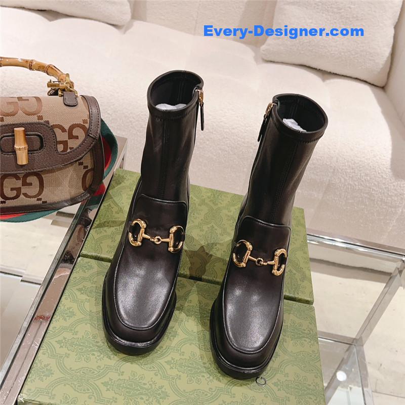 Gvc*1 pull buckle ankle boots