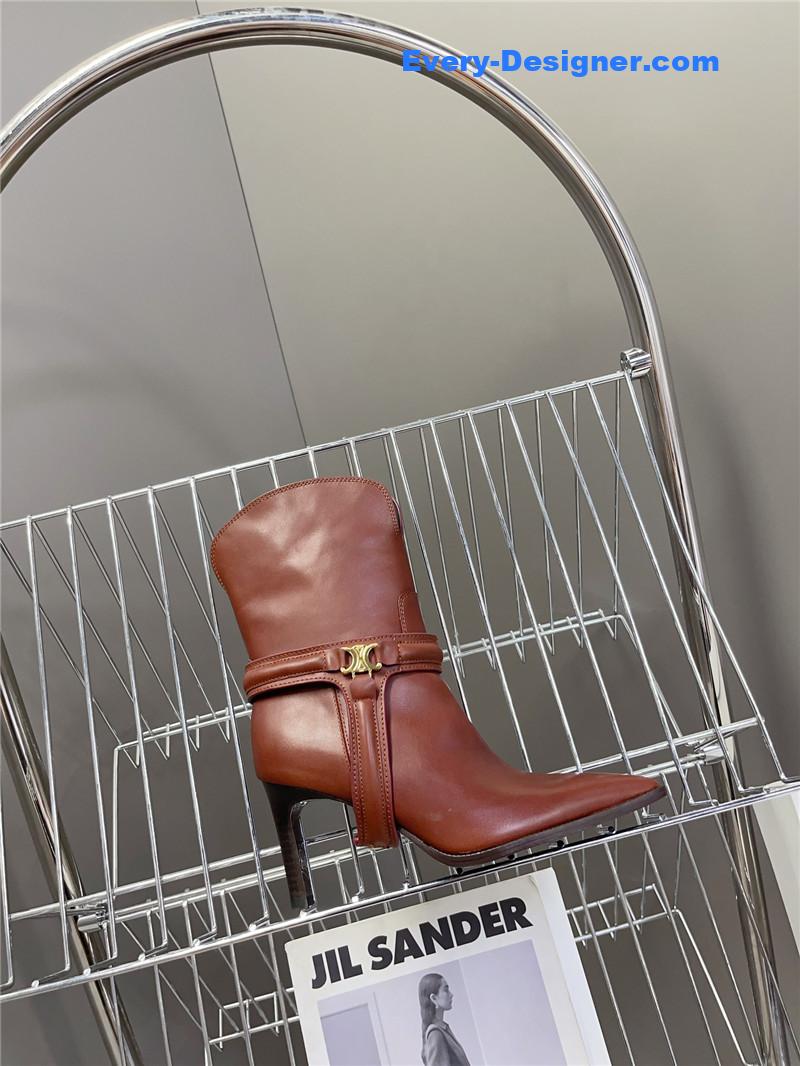 Ce1i*e arc de triomphe pointed ankle boots