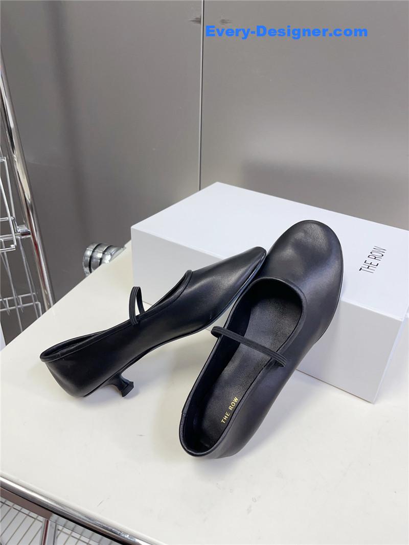 The R0w ballet flats
