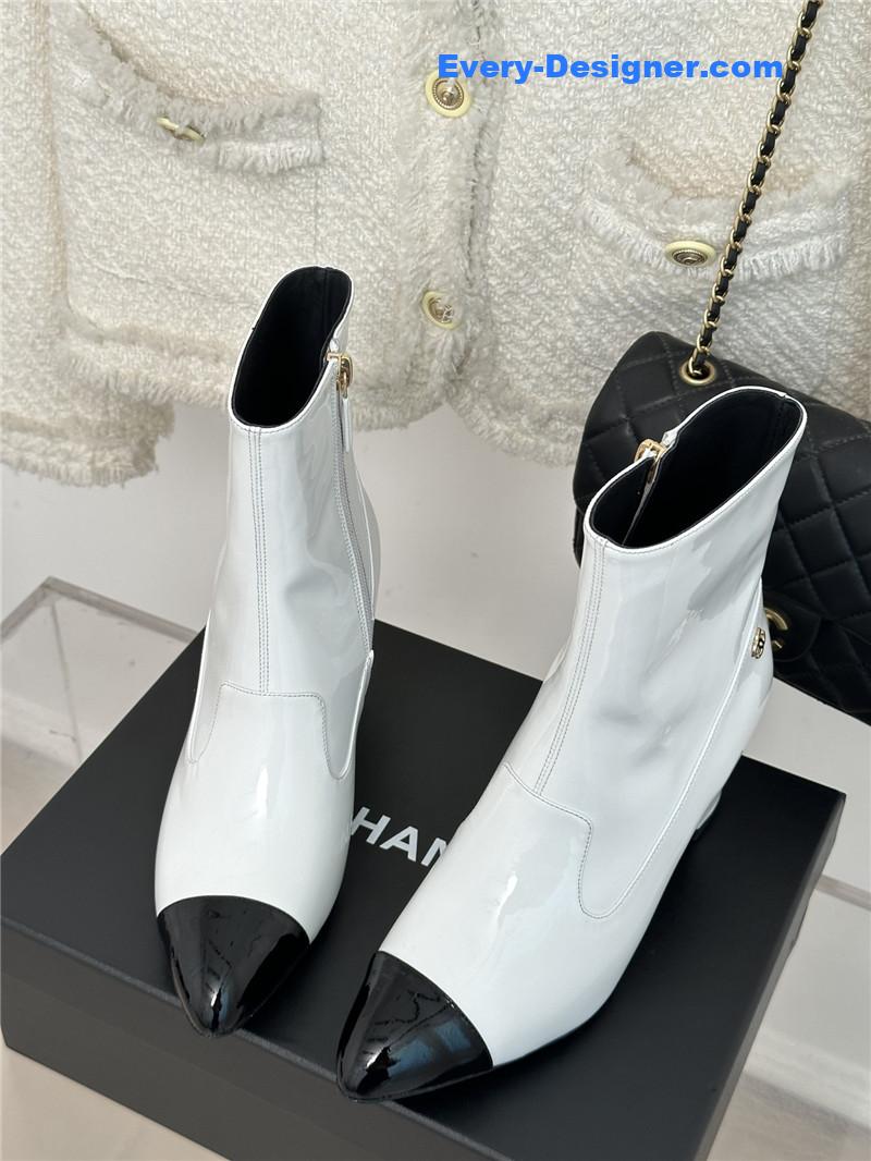 CC double C pointed chunky heel ankle boots