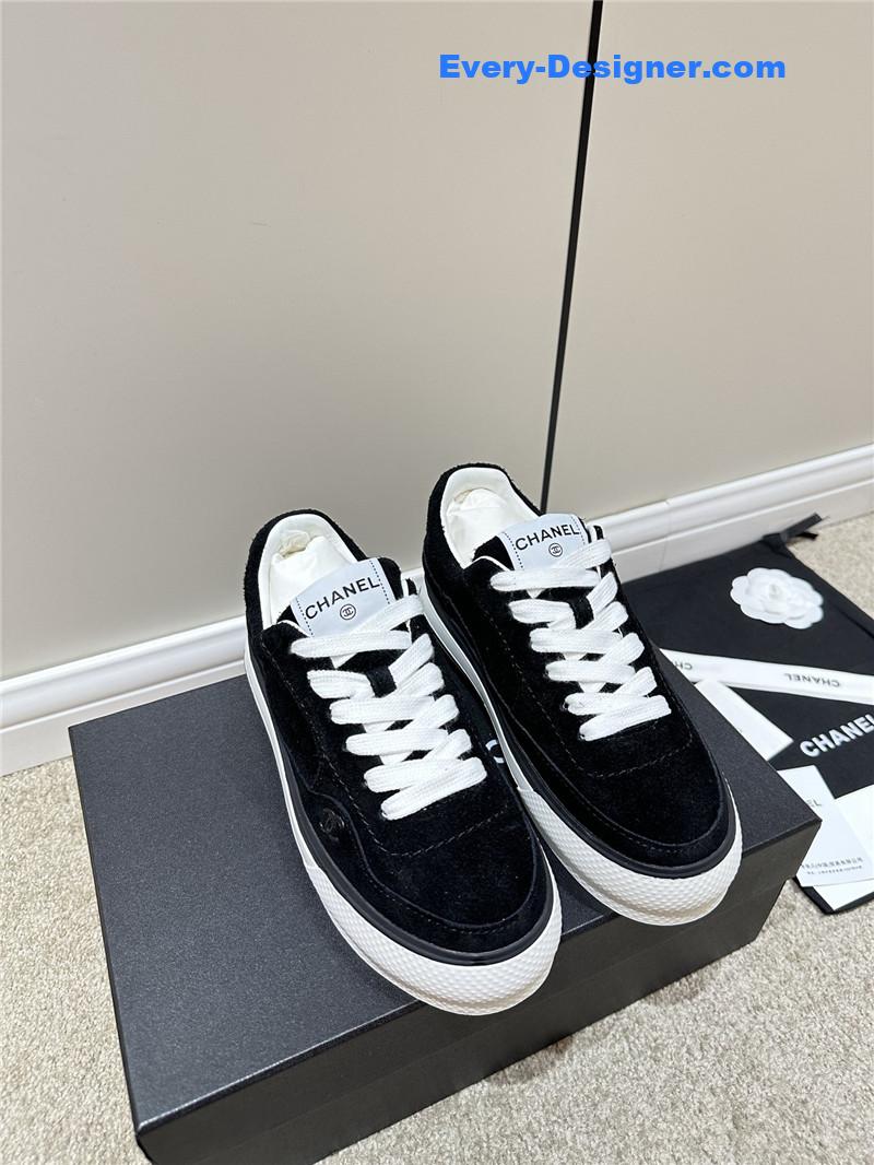 Ch**el classic sneakers