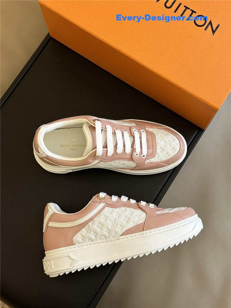 l0vis Vvtt0n lv classic platform sneakers