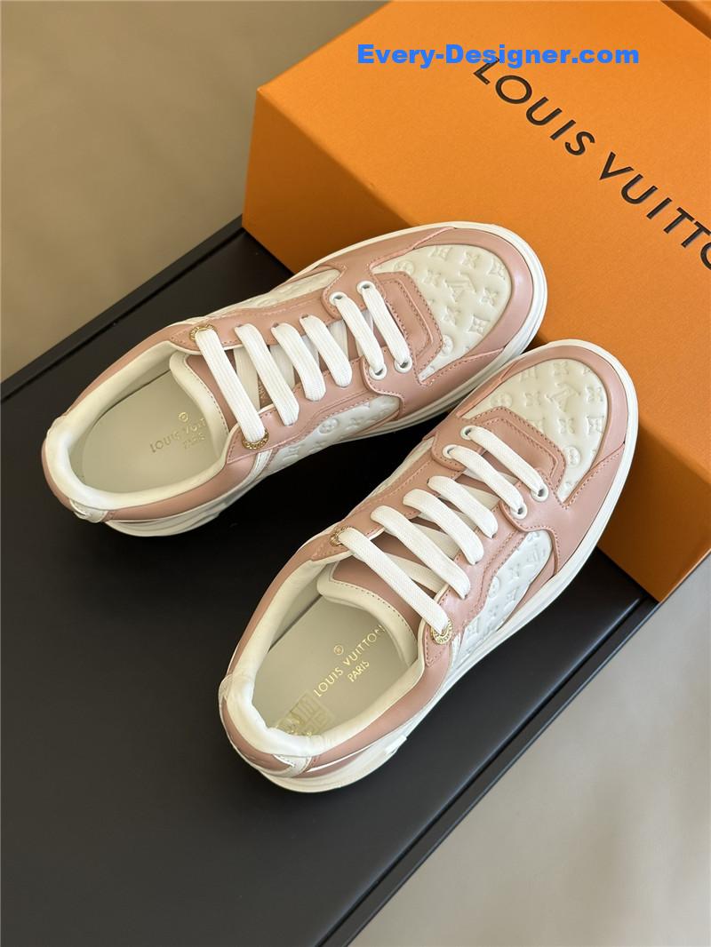 l0vis Vvtt0n lv classic platform sneakers