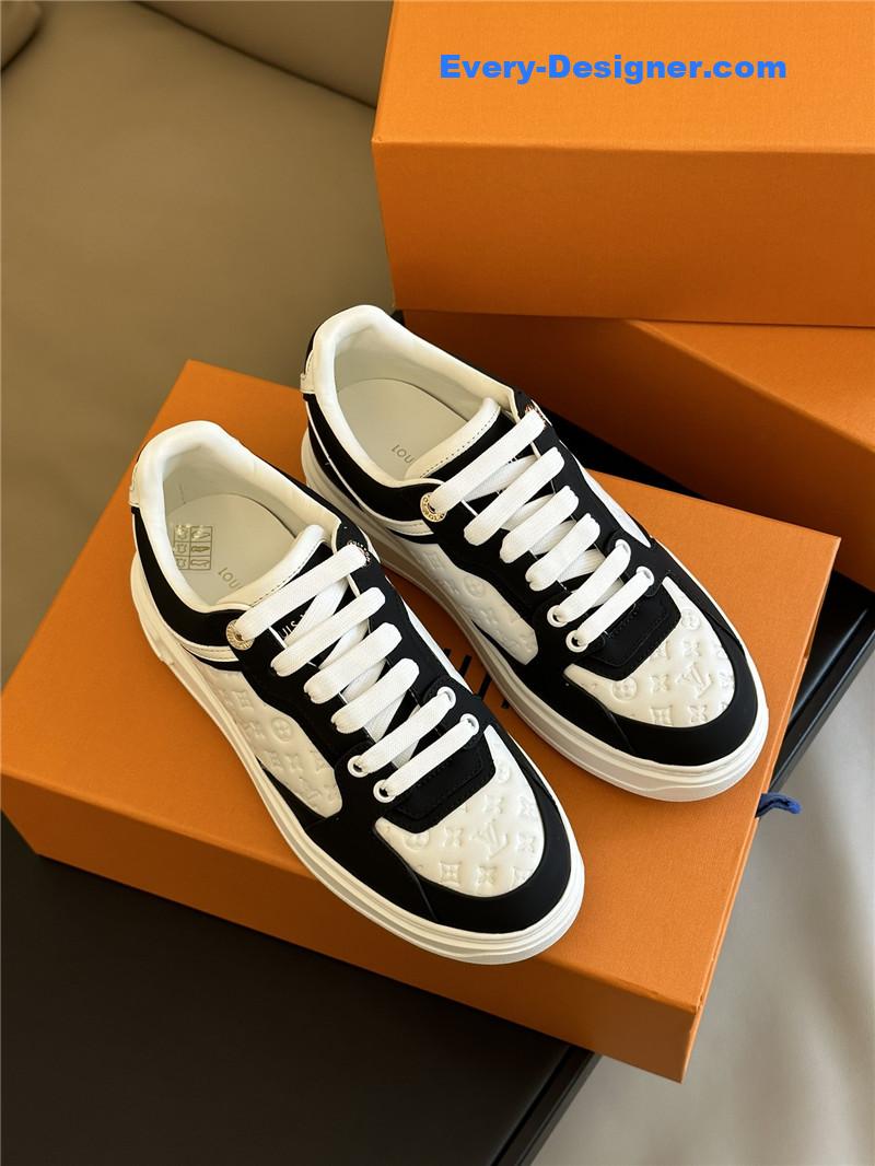 l0vis Vvtt0n lv classic platform sneakers
