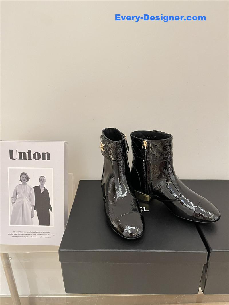 CC new round toe flat ankle boots
