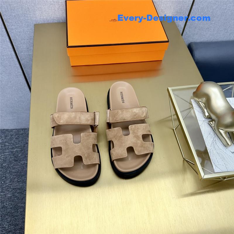 H**me5 beige chypre sandals
