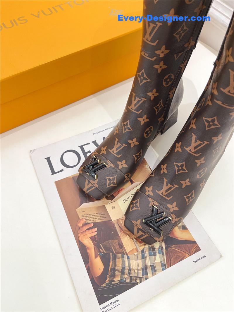 l0vis Vvtt0n lv new v-shaped chunky heel boots