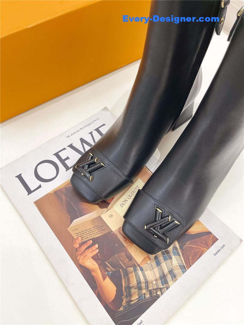 l0vis Vvtt0n lv new v-shaped chunky heel ankle boots