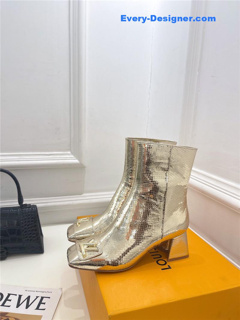 l0vis Vvtt0n lv new v-shaped chunky heel ankle boots