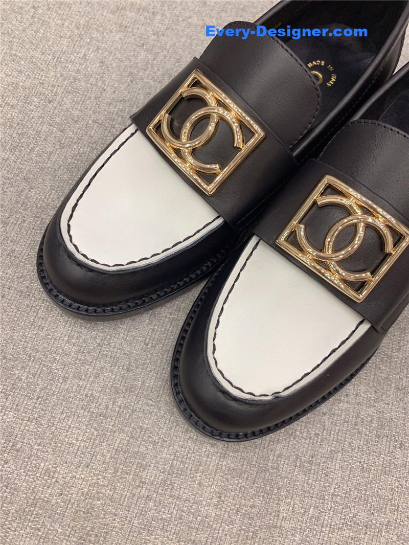 CC new double C buckle decorative loafers