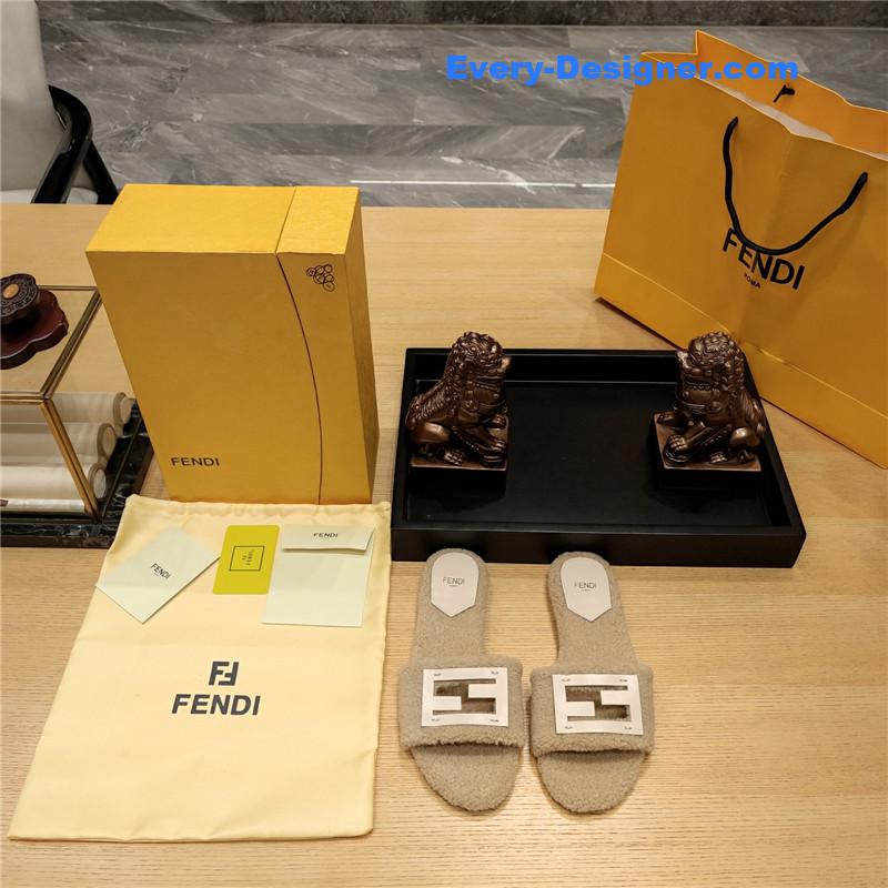 F**di lamb wool series slippers