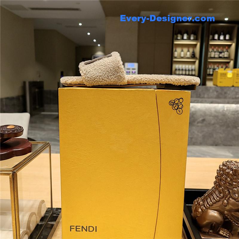 F**di lamb wool series slippers