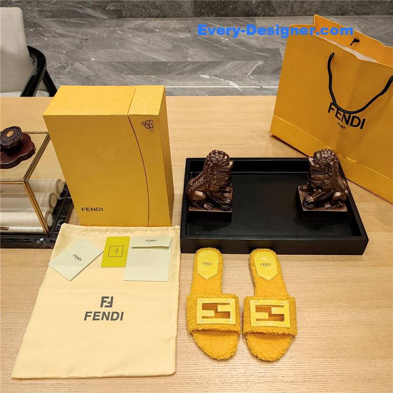 F**di lamb wool series slippers