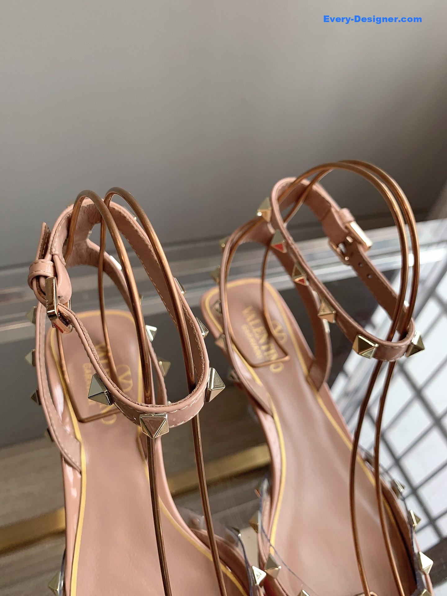 Va1e*ntin0 new rivet kitten heel sandals
