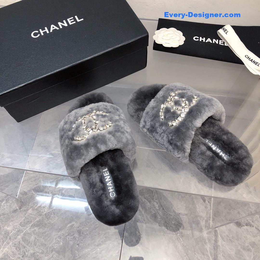CC rhinestone hair drag