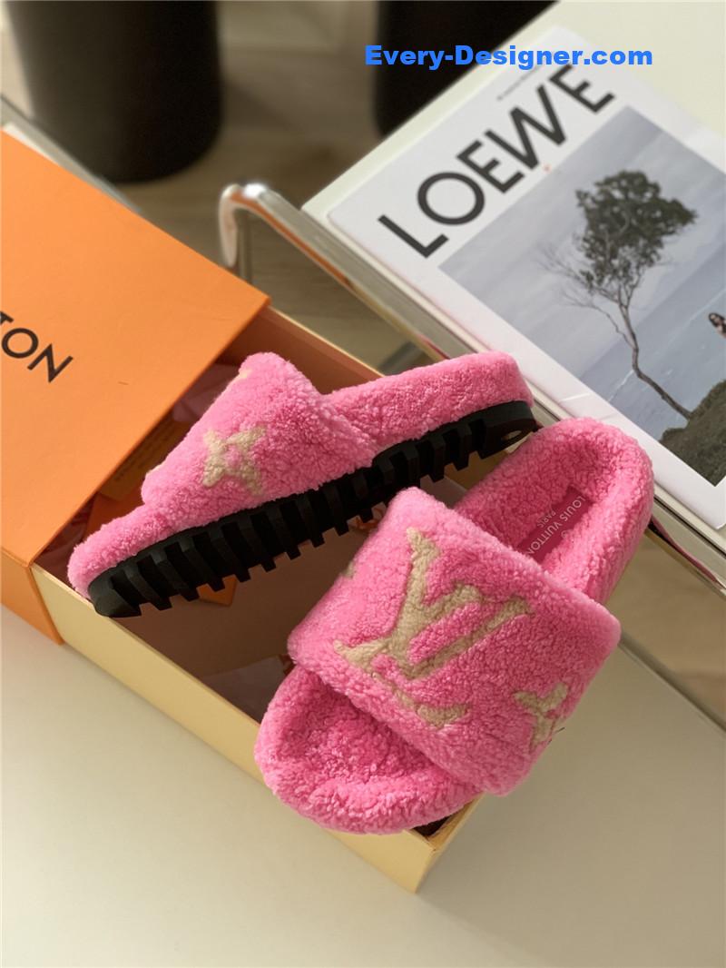 l0vis Vvtt0n lv new sheepskin wool slippers