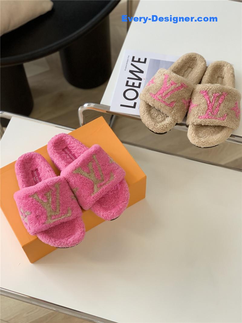 l0vis Vvtt0n lv new sheepskin wool slippers