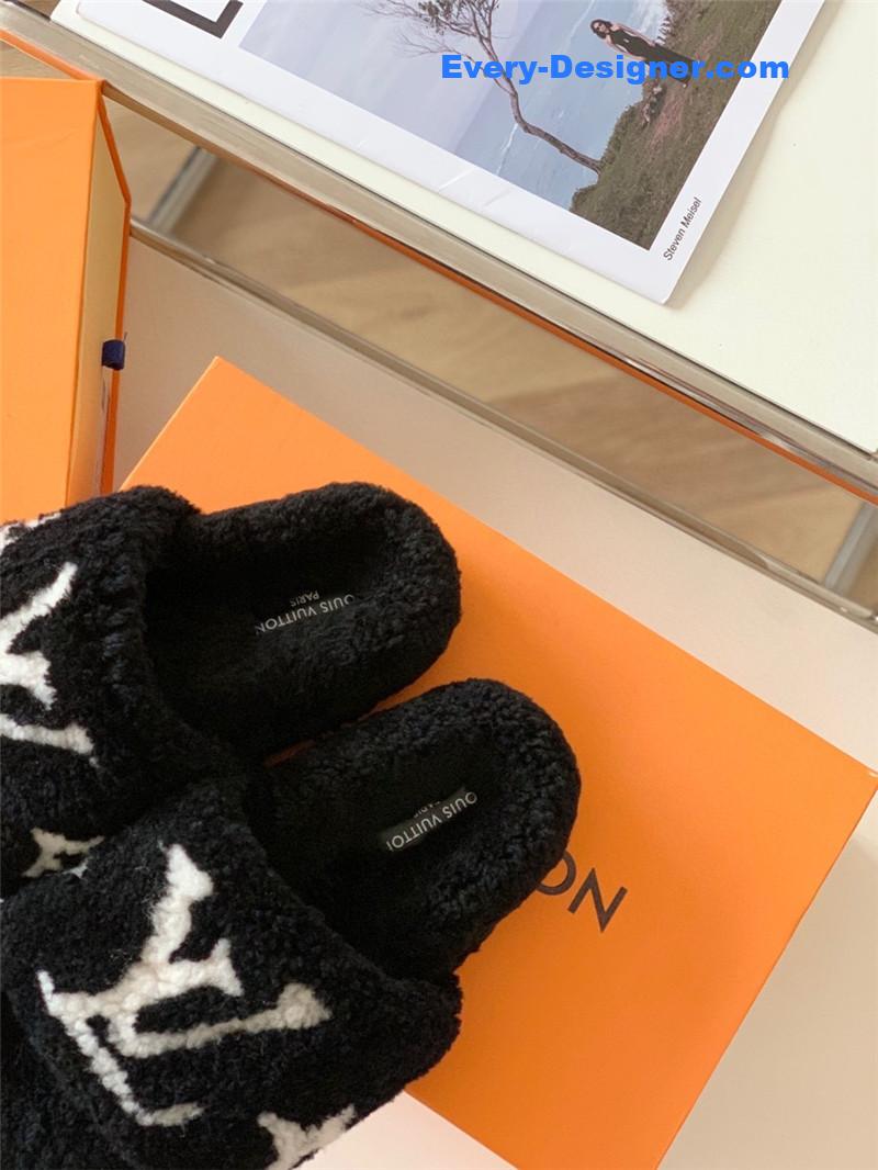 l0vis Vvtt0n lv new sheepskin wool slippers