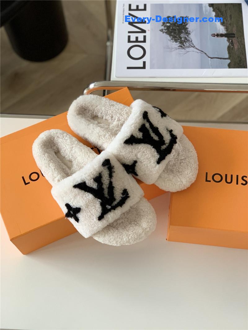 l0vis Vvtt0n lv new sheepskin wool slippers