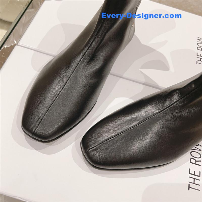 The R0w autumn and winter new flat boots