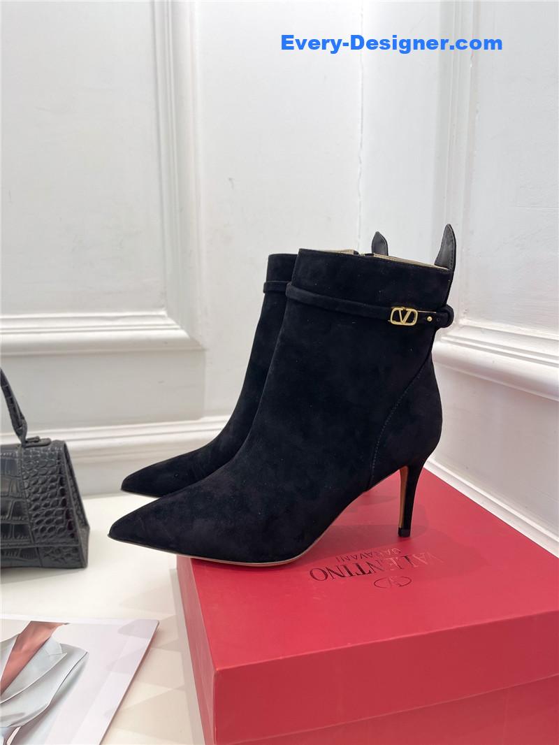Va1e*ntin0 new high heel nude boots