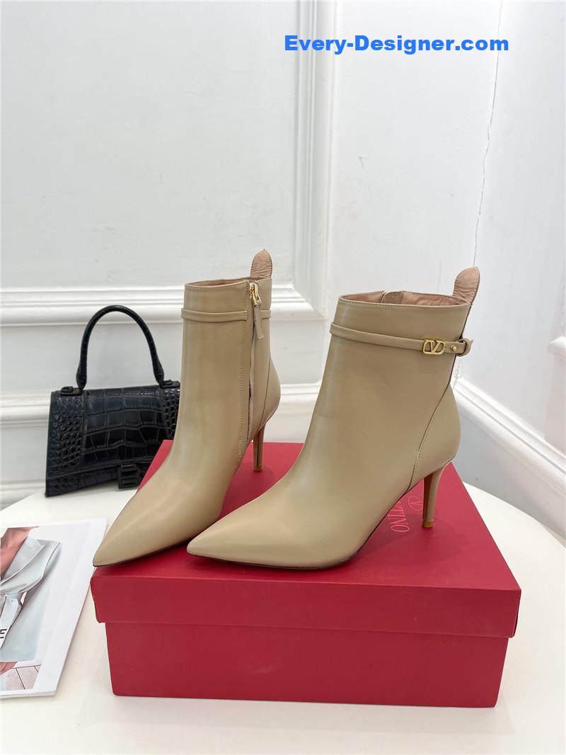 Va1e*ntin0 new high heel nude boots